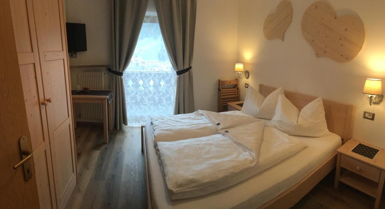 Bed and Breakfast Garni Neidia Сельва-ди-Валь-Гардена Экстерьер фото